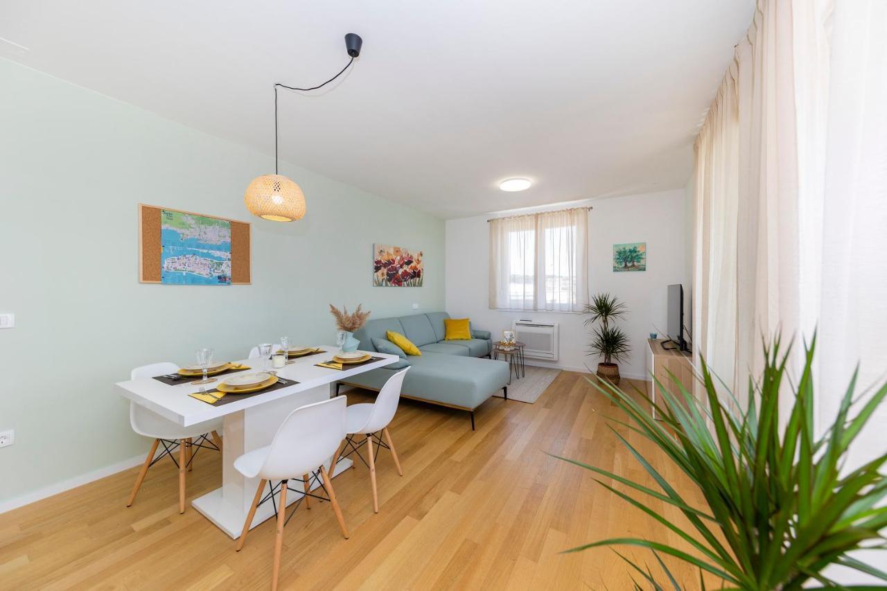 Deluxe Apartment Zara Exteriör bild